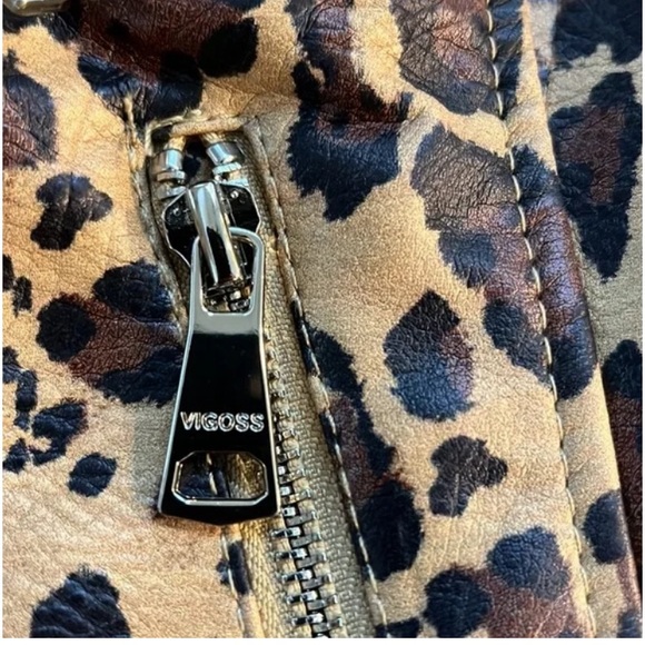 SOLD! Vigoss Leopard Print Faux Leather Suede Moto Jacket M - Picture 8 of 8